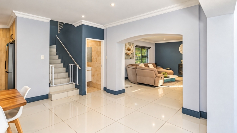 3 Bedroom Property for Sale in WestLake Country Safari Estate North West